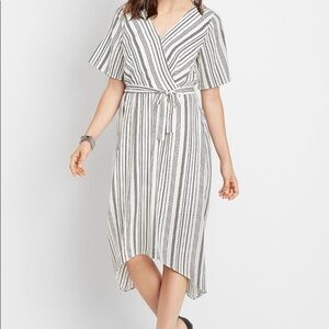 Maurices Midi White/Black Striped Dress Sz XS NWT
